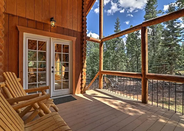 Cozy Utah Cabin With Deck And Fire Pit!