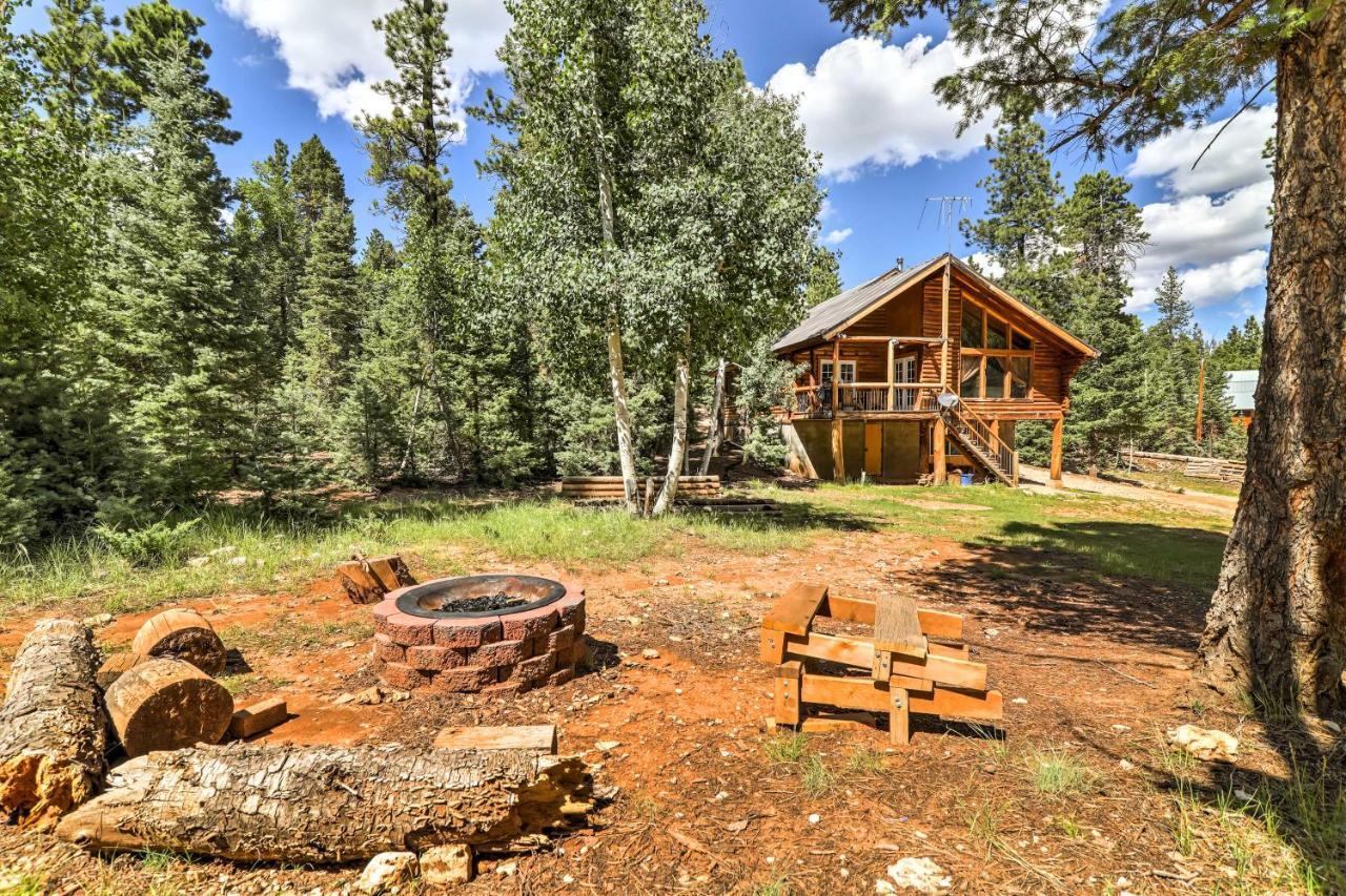 Cozy Utah With Deck And Fire Pit! Holiday home *